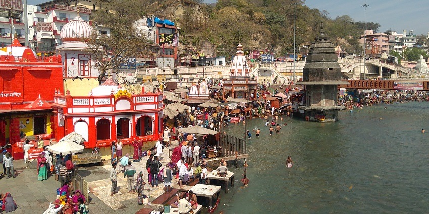 Har Ki Pauri is a place to visit near the Rajaji National Park in Dehradun