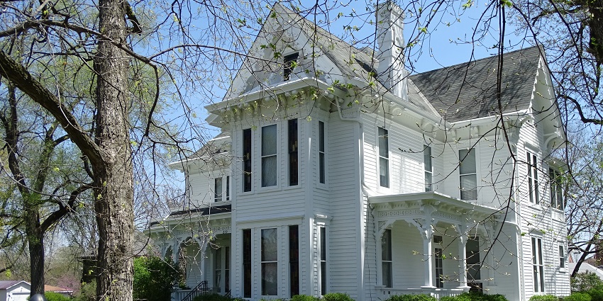 The Harry Truman presidential museum preserves legacy through artifacts and narratives.