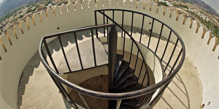 An image of aerial 360 panoramic views from Hatta Hill Park Watchtower of Hatta Hill Park