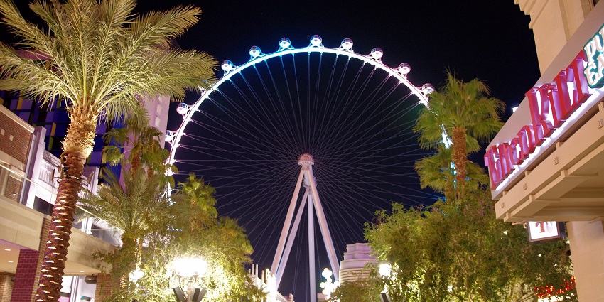High Roller, near the biggest casino in Las Vegas, viewed from the ground at night