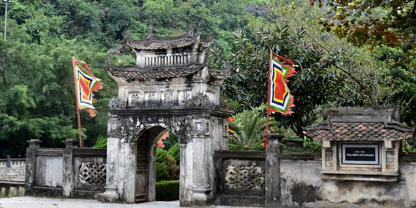 The historic Hoa Lu Ancient Capital, one of the top tourist places in Ninh Binh.