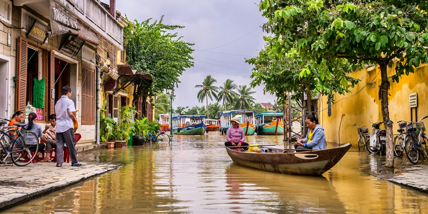 A serene view of Hoi An, one of the best places to visit in Vietnam in November.