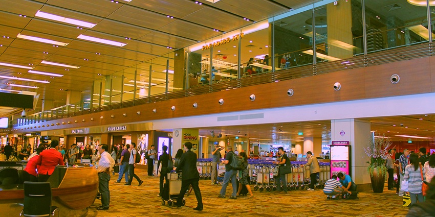 A view of Changi Airport is the nearest airport to Helix Bridge in Sinagpore.