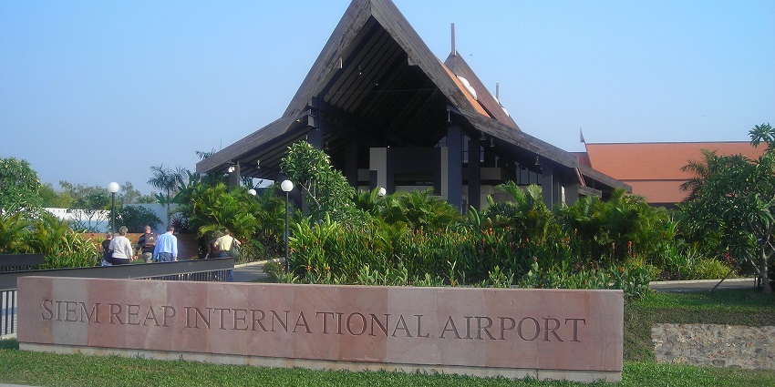 One of the best ways to get to this temple is by travelling via air to the Siem Reap International Airport