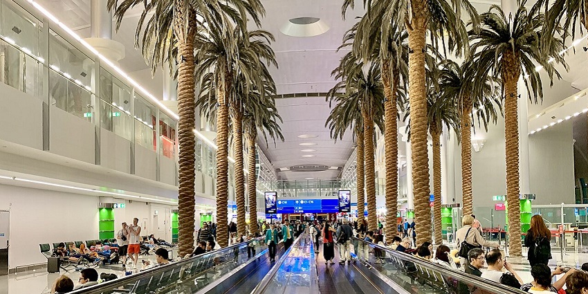 You can reach Dubai Frame by approaching the nearest Dubai International Airport.