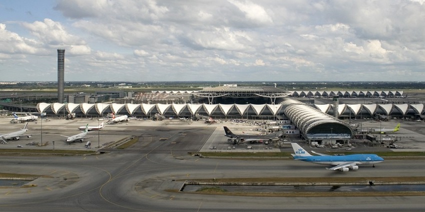 Suvarnabhumi Airport in Bangkok has world-class facilities and services.