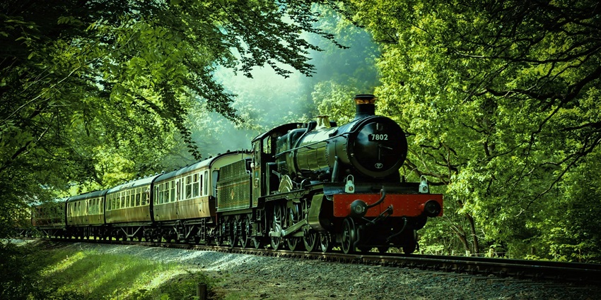 A view of a train, one of the most convenient and budgeted ways to reach Sri Lanka.