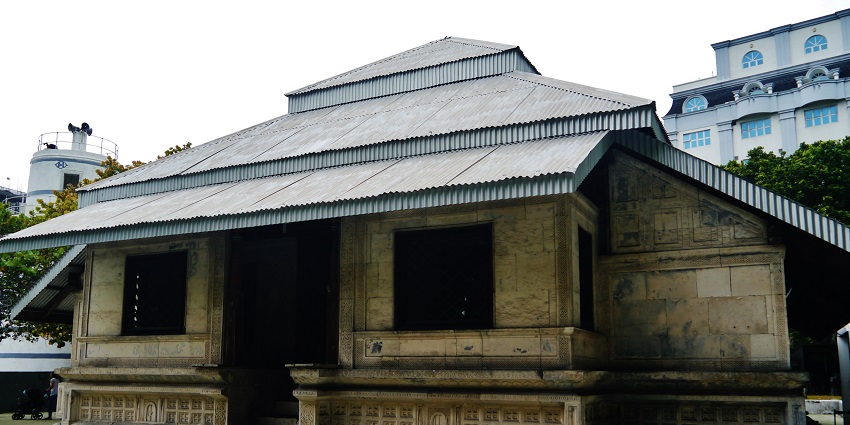 Places to visit in Male include the historic coral-stone mosque showcasing intricate carvings and culture