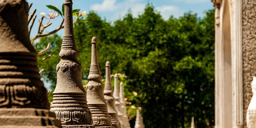 A pagoda at Hwagyesa Temple, one of the holy temples in Seoul, with golden details.