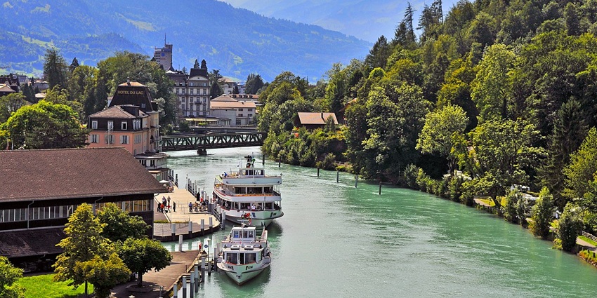 A breathtaking alpine destination known for adventure sports, lakes, and scenic mountain views, among the best places to visit in July in Europe
