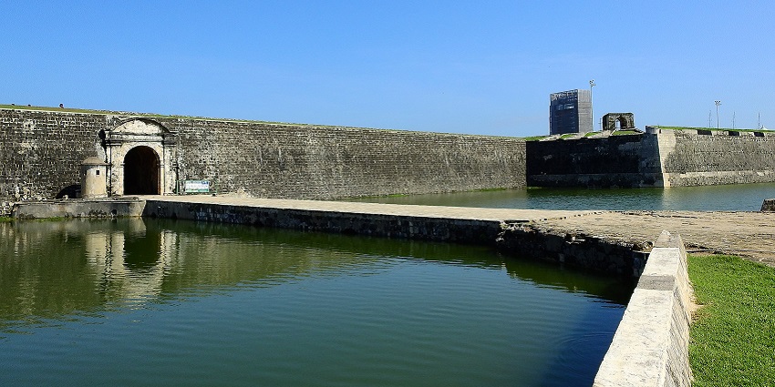 Walk through the historic Jaffna Fort and witness its colonial charm.