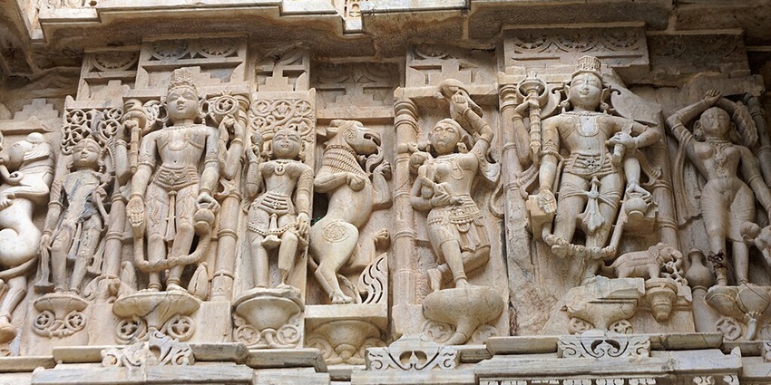 Amazing carvings and sculptures on the wall of the Jagdish Temple