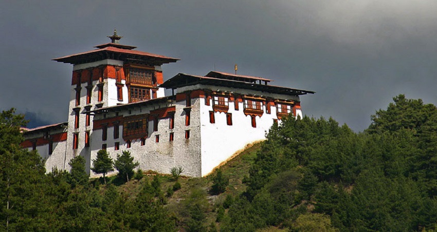 An image showing a view of Jakar Dzong, one of the best places to visit in Bumthang Valley, Bhutan.