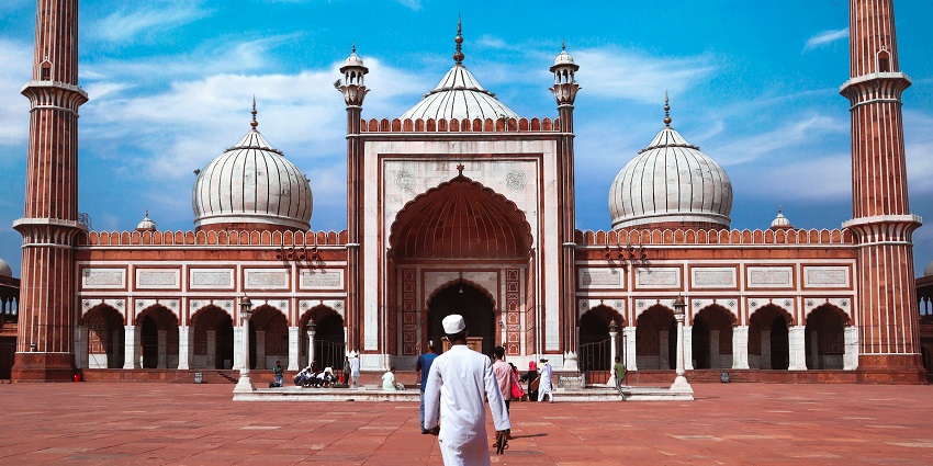 Jama Masjid is one of India’s largest mosques, with unmatchable beauty.