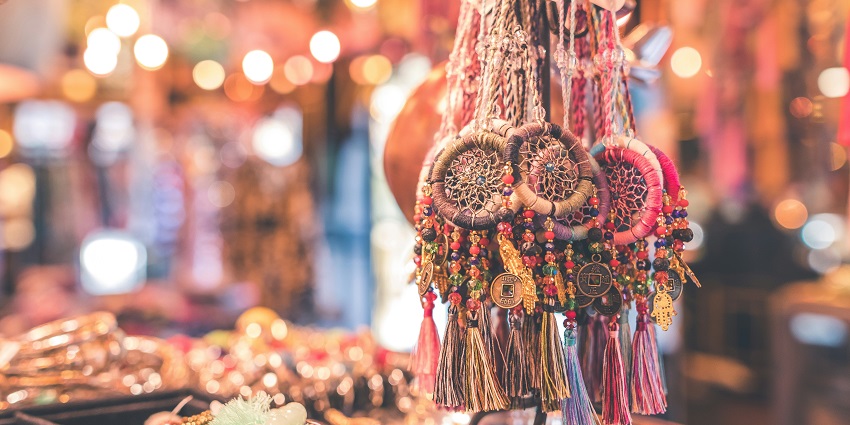 A market in Jaipur, filled with traditional jewellery and textiles.