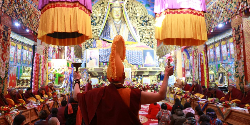View inside the temple celebration of one of the most famous Buddhist festivals in India
