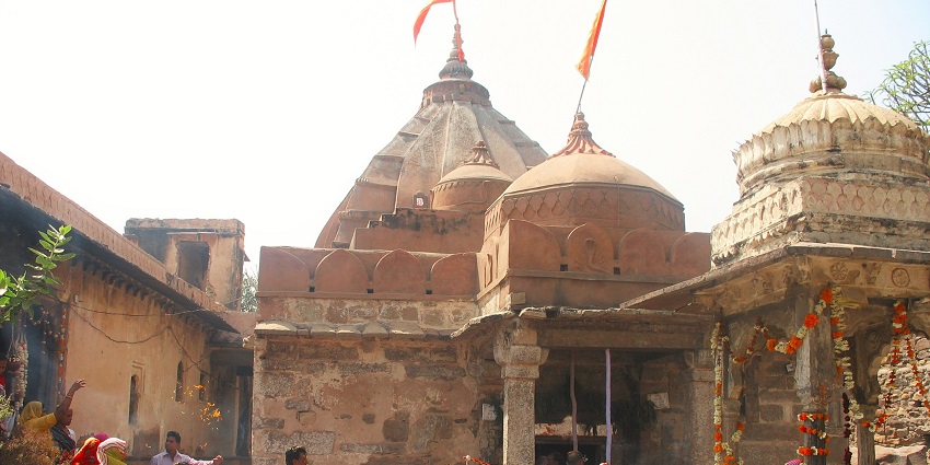 Shiv Temple in Kansua, a holy temple in Kota, featuring an ancient structure