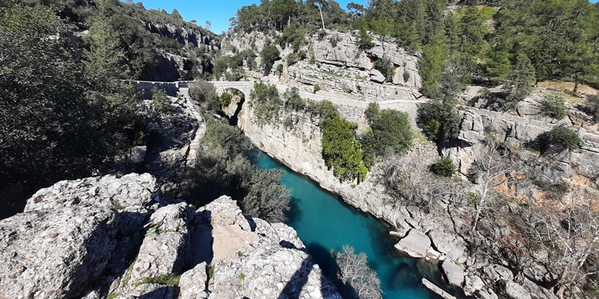 A picture of the tranquil Köprülü Canyon National Park, known for its rafting and scenic trails.