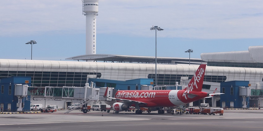 A view of an AirAsia flight near the runway of Kuala Lumpur International Airport 2.