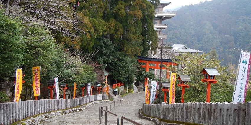 An image showing the view of the Kumano Kodo, a popular trekking place in January.
