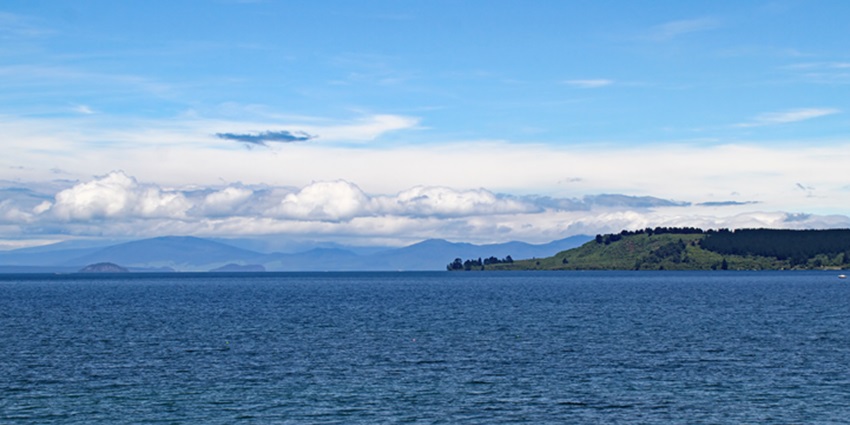 An image showing a view of Lake Taupo, a popular place to visit around Huka Falls.