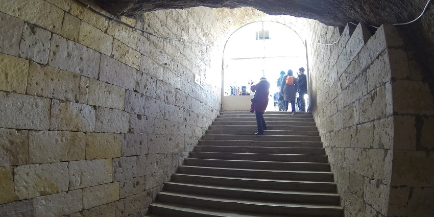 A picture of pathways and staircases of Kaymakli Underground City.
