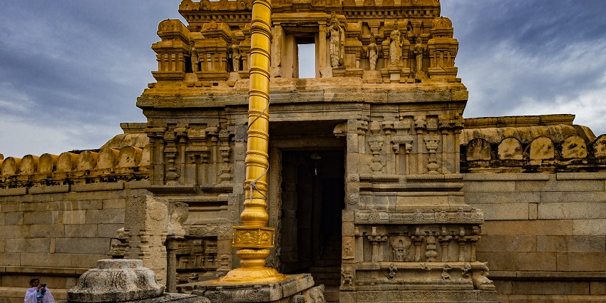 Front view of the ancient ruins of Veerabhadra Temple in Lepakshi, Andhra Pradesh.