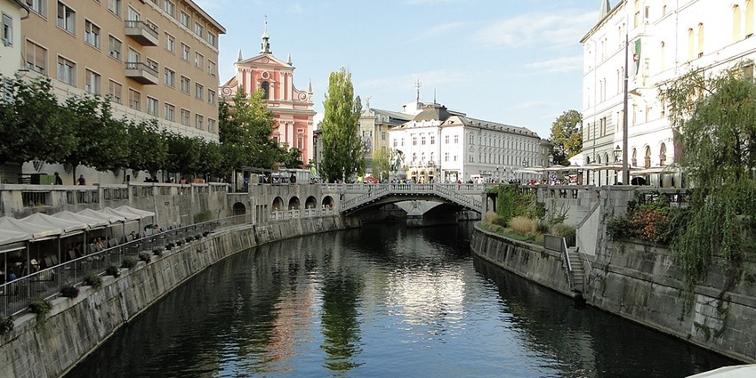 Valentine’s Day in Slovenia at the riverside cafés, medieval castle, and a lively cultural scene.