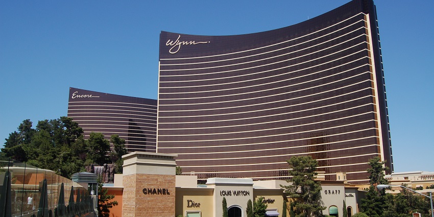 A man playing on the slot machines at Wynn, the biggest casino in Las Vegas