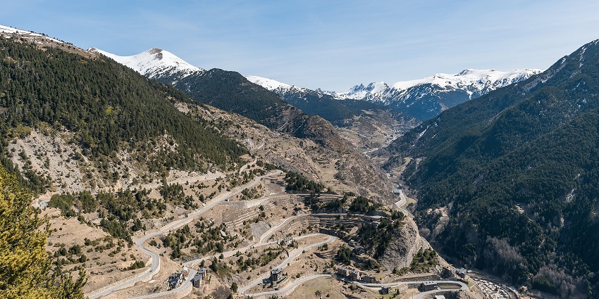 El Tarter, in Canillo parish, offers stunning Pyrenees views and prime skiing at Grandvalira resort.