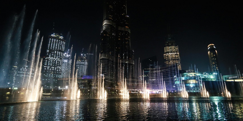Burj Khalifa Fountain Show with dazzling water displays set against Dubai’s iconic skyline.