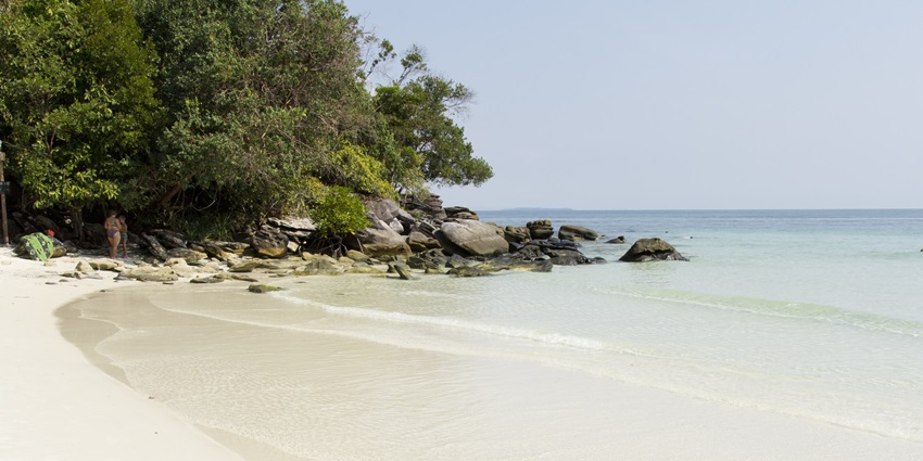 An image showing Long Set Beach in Cambodia, a popular destination near Koh Rong Island