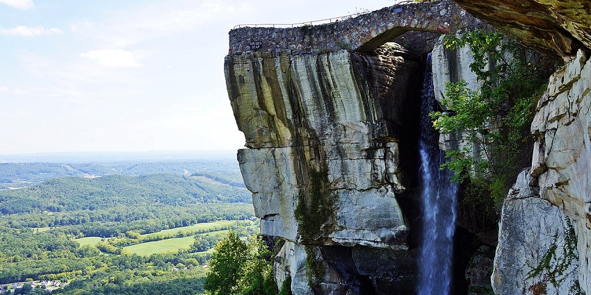 A serene view of the scenic Lover’s Leap Waterfall, a natural gem near Lake Gregory.
