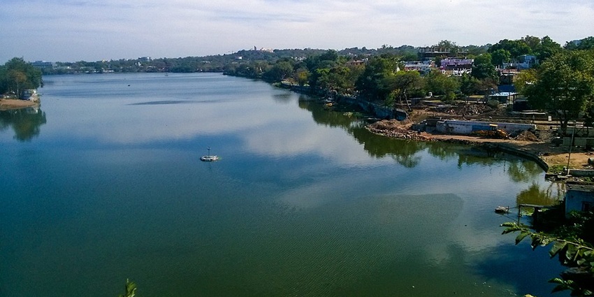 Lower lake, a famous lake in Bhopal, from the top with a small fountain in the middle