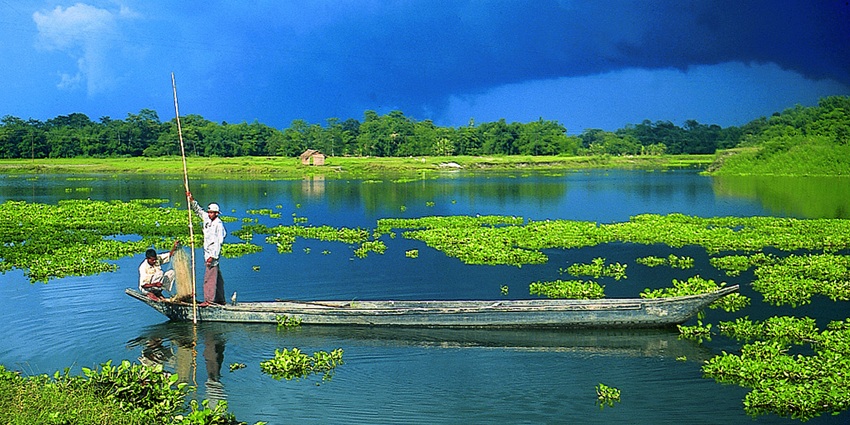 Experience culture and serenity blend perfectly in Majuli, one of the places near Kakochang