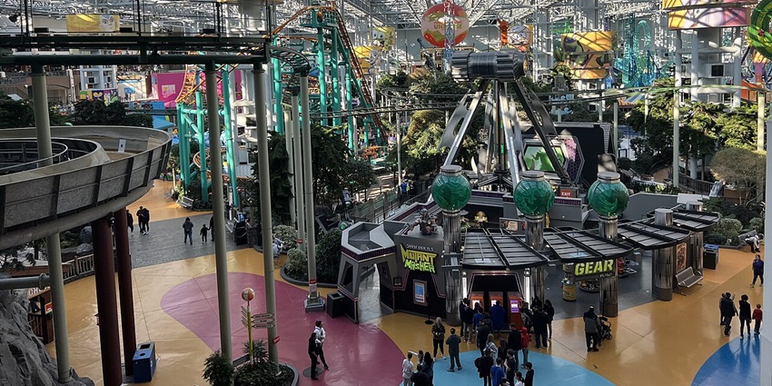 Image of the Nickelodeon Universe Second Floor in the Mall of America with retail, rides, and attractions.