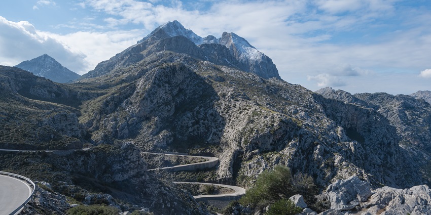 Mallorca offers exciting rock climbing for kids, with safe routes and stunning views