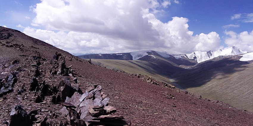 A trekker crossing in Markha Valley is an excellent choice for trekking in October.