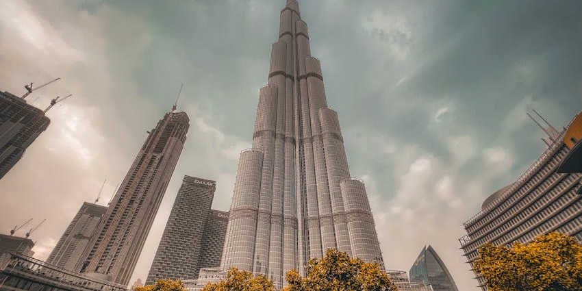 Things to do in Dubai in summer include admiring views from the world’s tallest building.