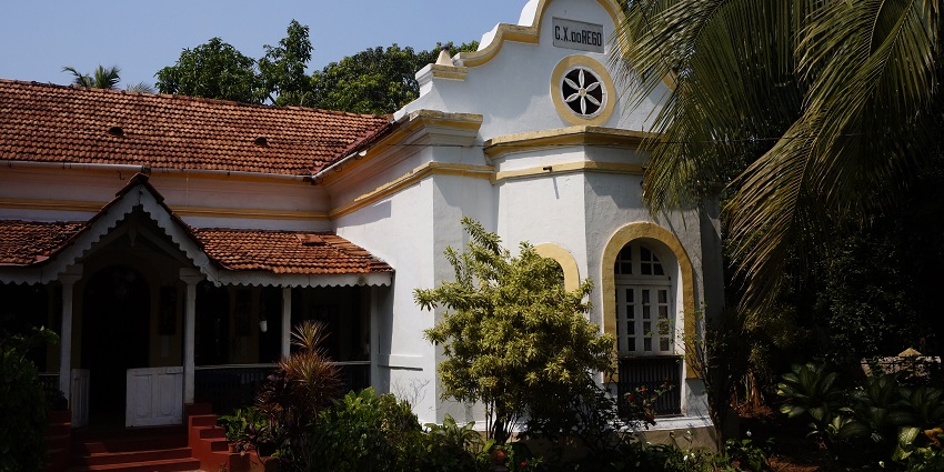 View of authentic village house in Matharpacady, near the Chinese temple in Mumbai