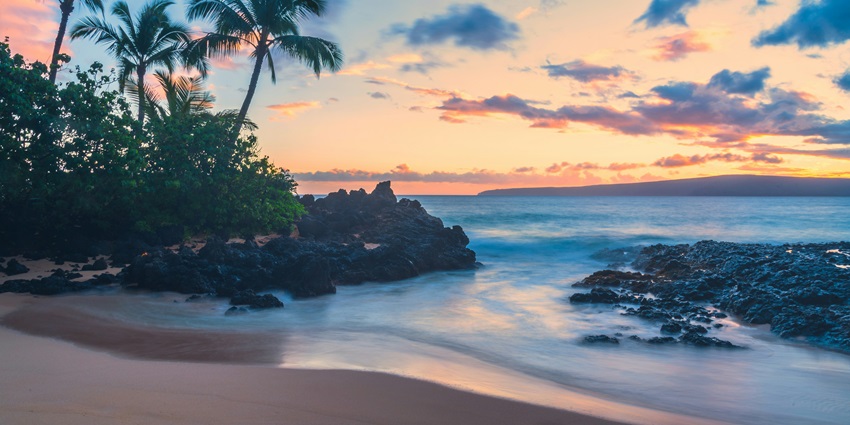 Maui, Hawaii, USA is among the best places to visit for couples this year for enjoyment.