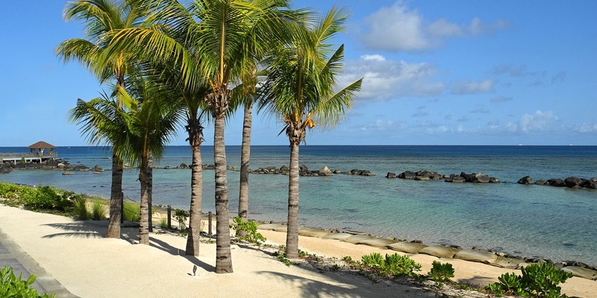 Mauritius, among the best places to visit in January for couples, with stunning beaches