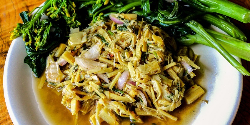 Meghalayan dish served on a plate, similar to dishes at the Mei-Ramew food festival