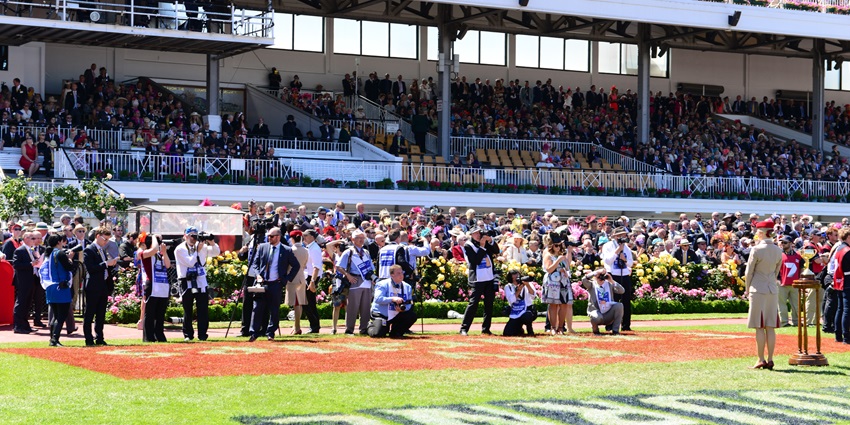 Jockey Damien Oliver riding Fiorente wins the Melbourne Cup at Flemington
