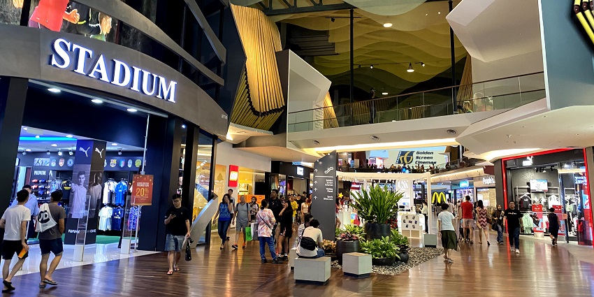 An image of the interior of Mid Valley Megamall, the largest shopping mall in Kuala Lumpur