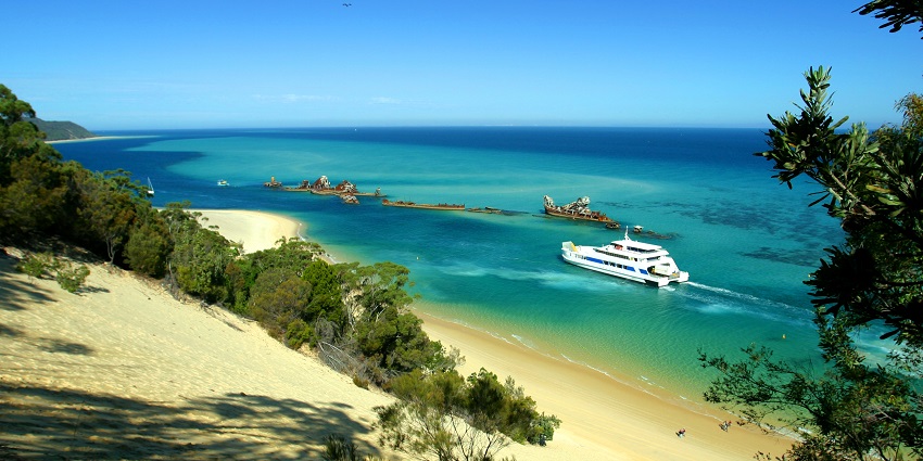 A tropical beach on Moreton Island near Brisbane is a place to visit in Brisbane.
