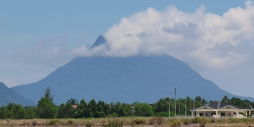 Mount Santubong is one of the best places to visit in Kuching for every traveller.