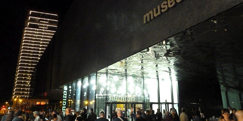 The bustling crowd at The Museo de Historia Natural de Barcelona in Spain, Europe