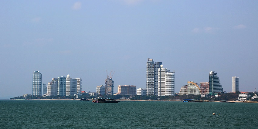 An image of the views of Nakula Beach, one of the nude beaches in Pattaya,Thailand.