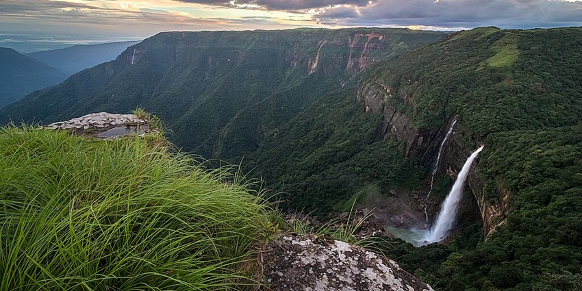 Nohkalikai Falls in Meghalaya, is recognised as among the most dangerous waterfalls in India.